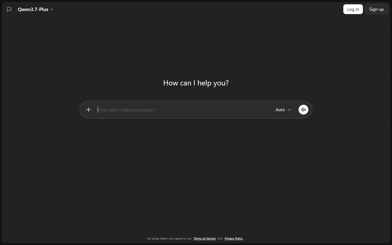 Qwen Chat home screen with the model selector and message box